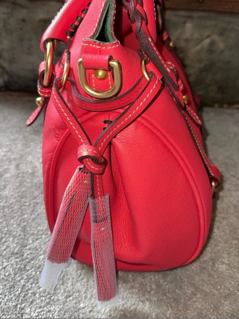 Dooney & Bourke small satchel with strap in Strawberry - Picture 4 of 12